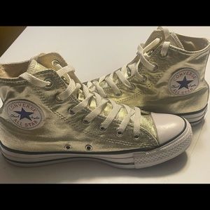 Unisex converse high tops